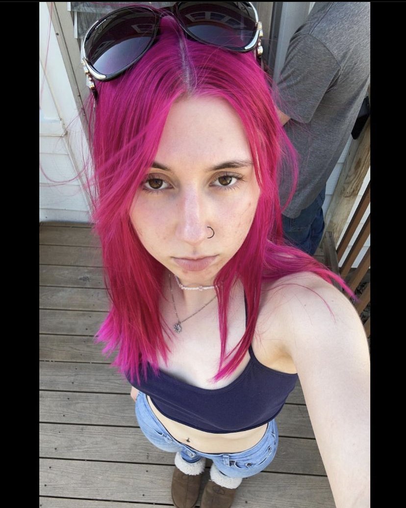 18 Slut OF - Mega Thread #DPjeTQHv