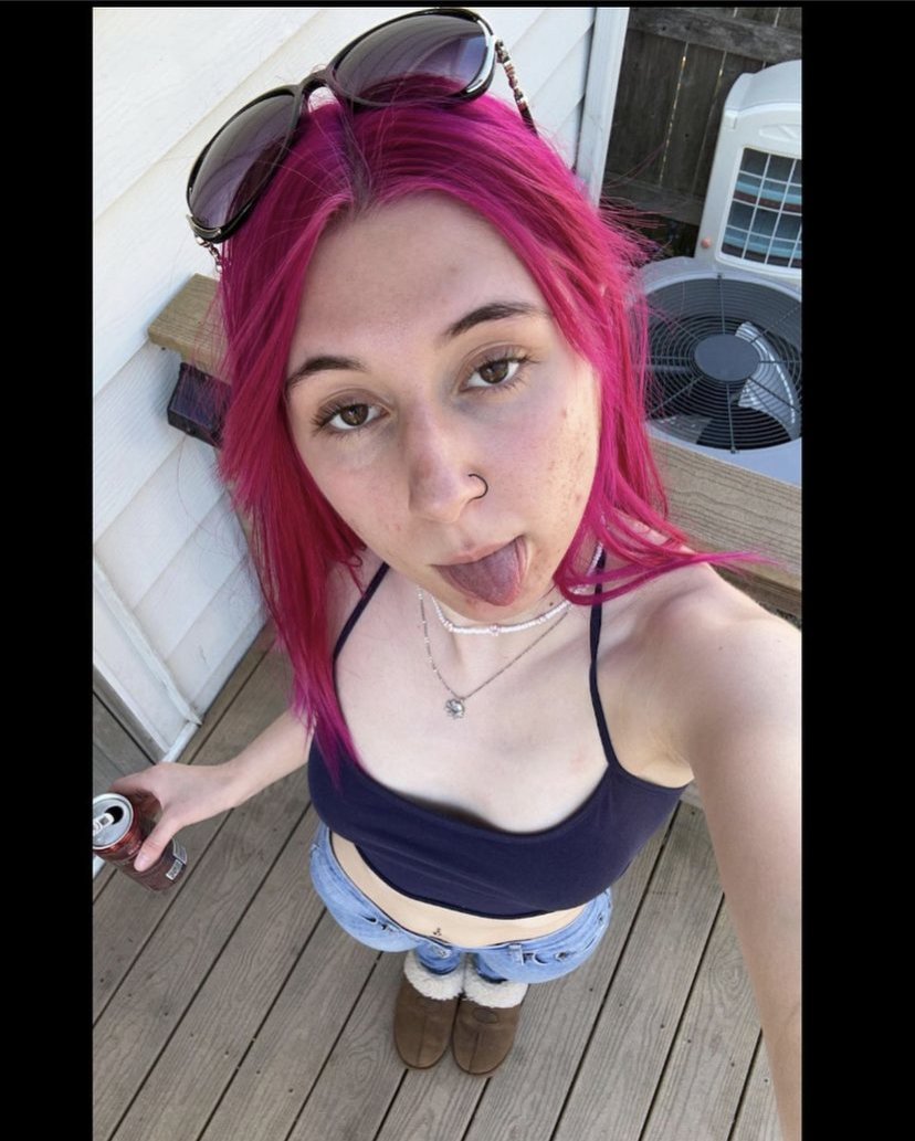 18 Slut OF - Mega Thread #xO1tTpKg