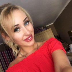 Paulina blonde MILF #PAWG #Ky1rqhs8