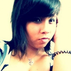 I'd know her much but she has amazing big boob. So lucky the guy to have her #Dh102DfE