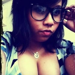 I'd know her much but she has amazing big boob. So lucky the guy to have her #V4uAXKPh