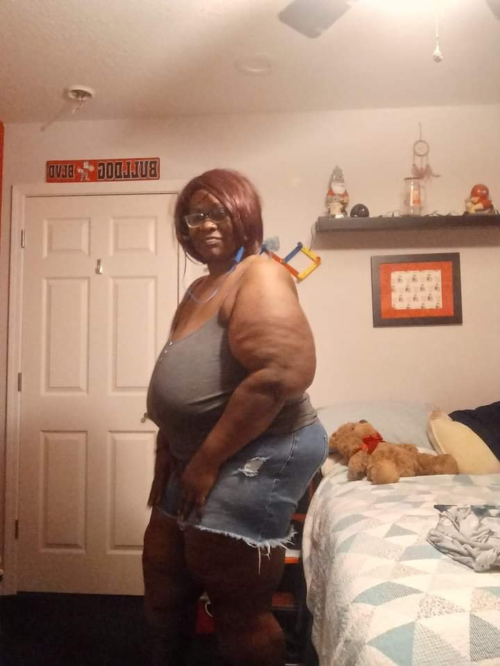 Amazon SSBBW Granny With Jumbo Titties #2ggtFEbF
