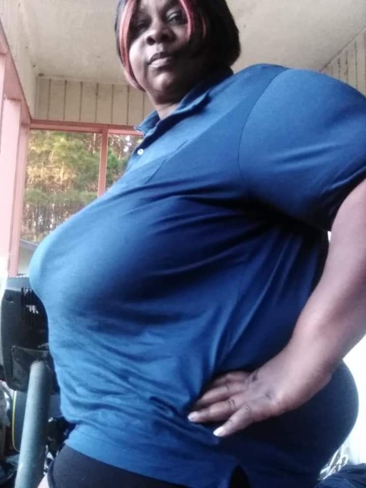 Amazon SSBBW Granny With Jumbo Titties #7KdhxAyu