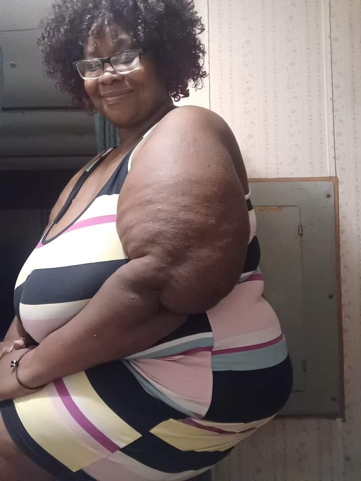 Amazon SSBBW Granny With Jumbo Titties #ERJfcmCG