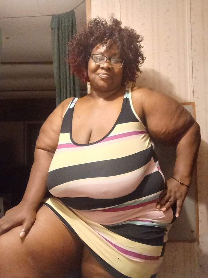 Amazon SSBBW Granny With Jumbo Titties #OrCnqBzL
