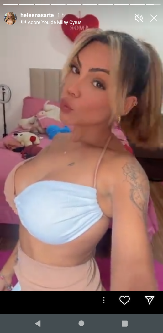 Modelo deliciosa muito puta #8LQVFkmw