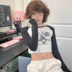 Femboy koda #E1qsVJVG