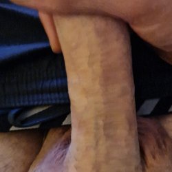 Tease my thick cock, I'm so horny #HedCW0tT