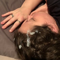 Sleeping wife takes a load in her hair #8k8qiPmS