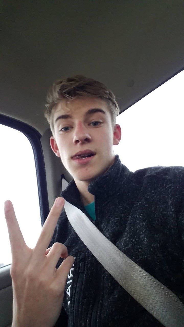 Sexy twink #3vMxKopy