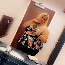 who has more of this fat bitch naomi 👀 #krlmlA4D