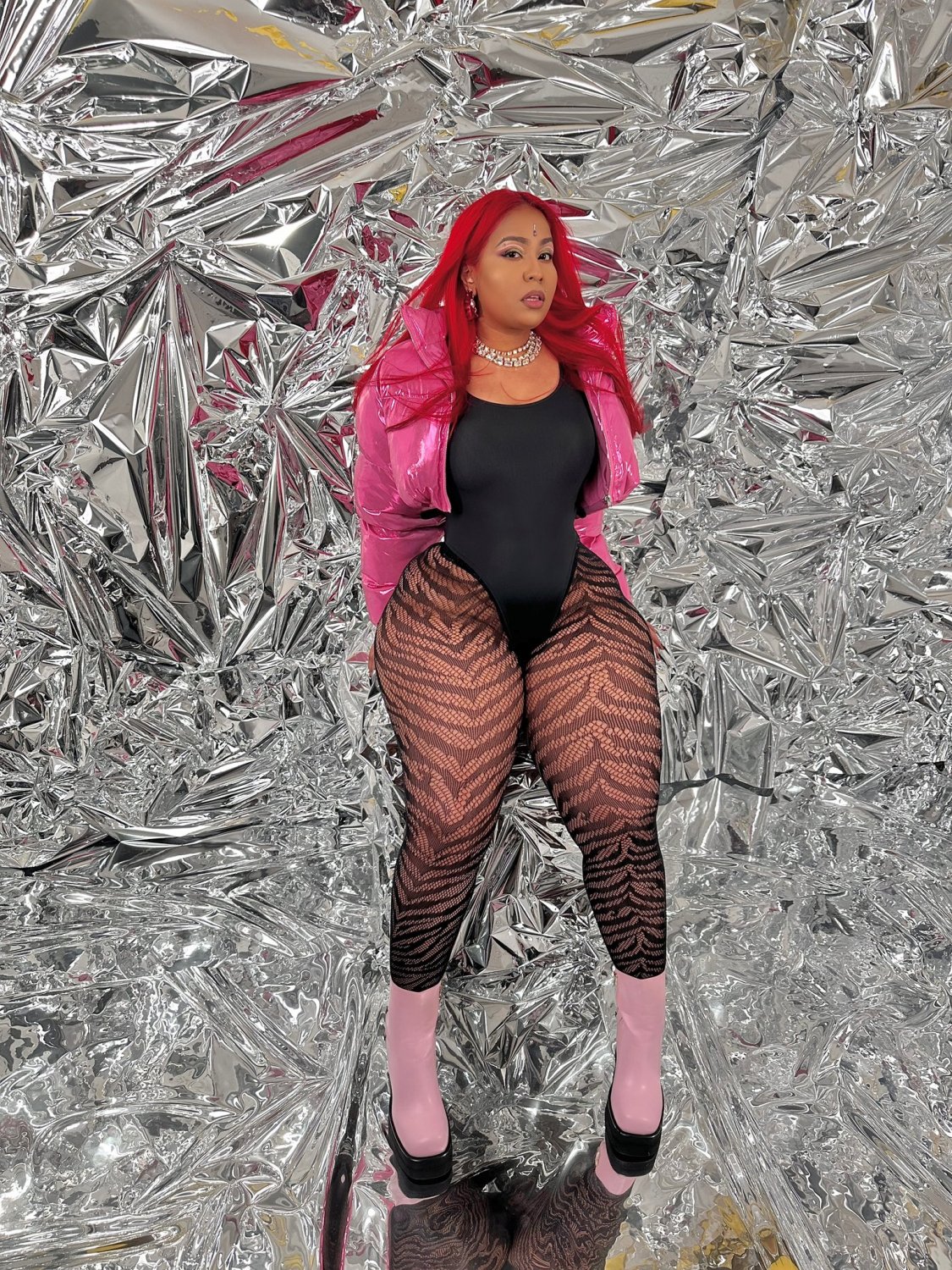Thick Trinidadian baddie twerking fat ass #jO6jUjOU