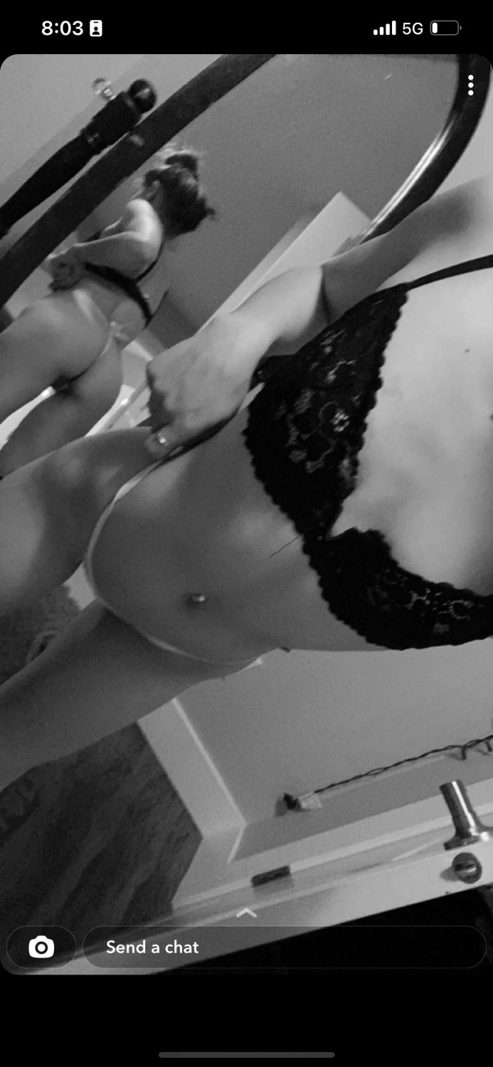 little white whore loves cheating on her bf pt 2 #rxaqTQBX