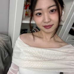 Sexy petite ABG teen Elisa #U1V8XXxH