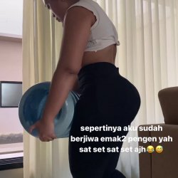 Thick Fitness Asian #C2pXORjA