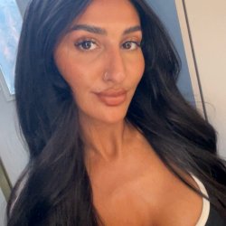 Do I live in your dirty little mind #aJEyD5LC