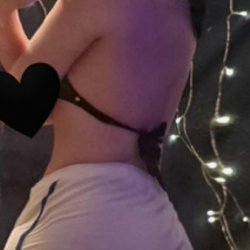 He wants to know what y’all think of his girl #SwXsTPXA