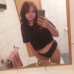 Hot Gfs Feet Sent In and Exposed. To expose your gf/wife/you Kik: TheSanMan8 #Fbt4EmnJ