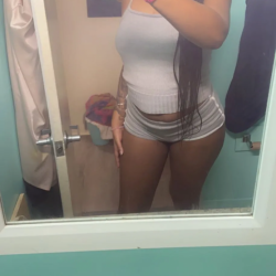Cute Florida thot leaked head & backshots #DFkeVQMd