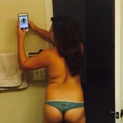 Wendy the canadian office slut, make this cuck regret his life choices #7A9p5Zvg