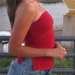 Need a gamer bud who likes stroking to Irls? Pls be around my age #Eli5r8II