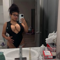 Jinx is a bad bitch!! #qDi1shJ8