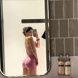 prev image