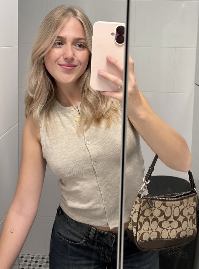 Cute blonde IRL teen is a petite foreign exchange student #xueQ7liu