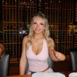 Barely legal, cheerleading high-school senior. #cLK5UcQT