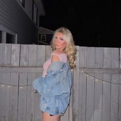 Sexy PAWG blonde teen Paris #KBs6OjjX