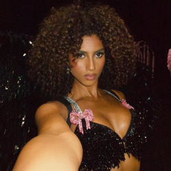 IMAAN HAMMAM muslim Victoria Secret model AI cock suck #d9C1S8WJ