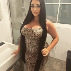 Dumb Big Titted Dutch Teen Senna Shows Slutty Body #wONIaxZE