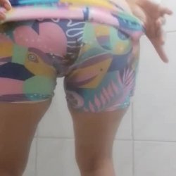 Milf enchendo o short #Ye8swAJ0