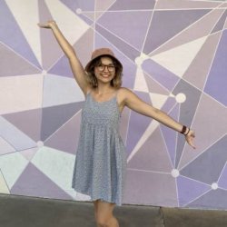 Katie’s cuck bf wants her exposed #j5KnS0wL