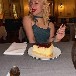 I hope you like cake for every meal as your dessert #hq47Q7NF