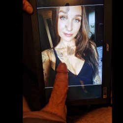 UK Big Tit Tattooed Whore Aggi - My girlfriend's Friend #ELIL0Jjs